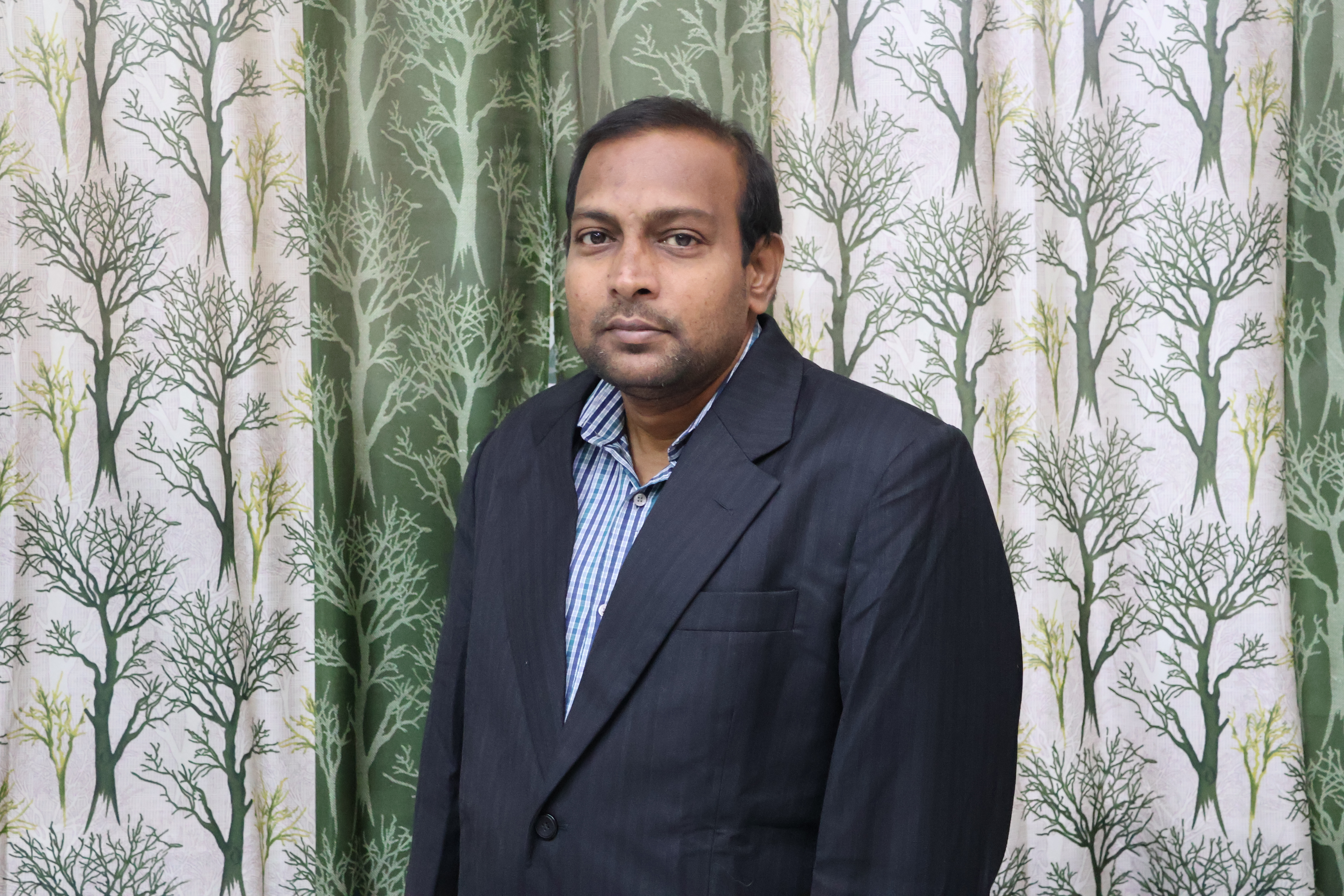 Dr. JOSEPH ROBINSON M