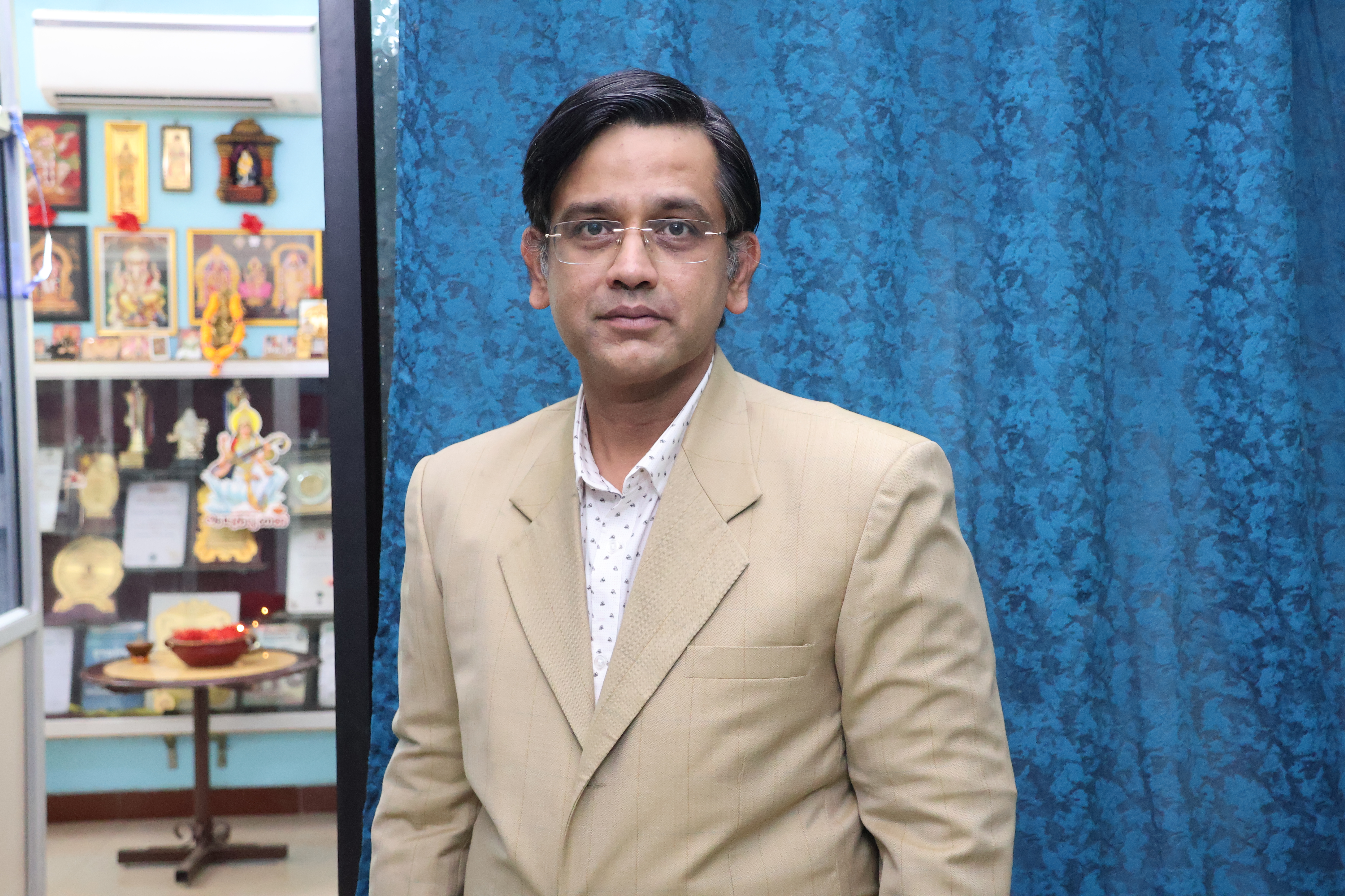 Mr. VISWANATHAN N