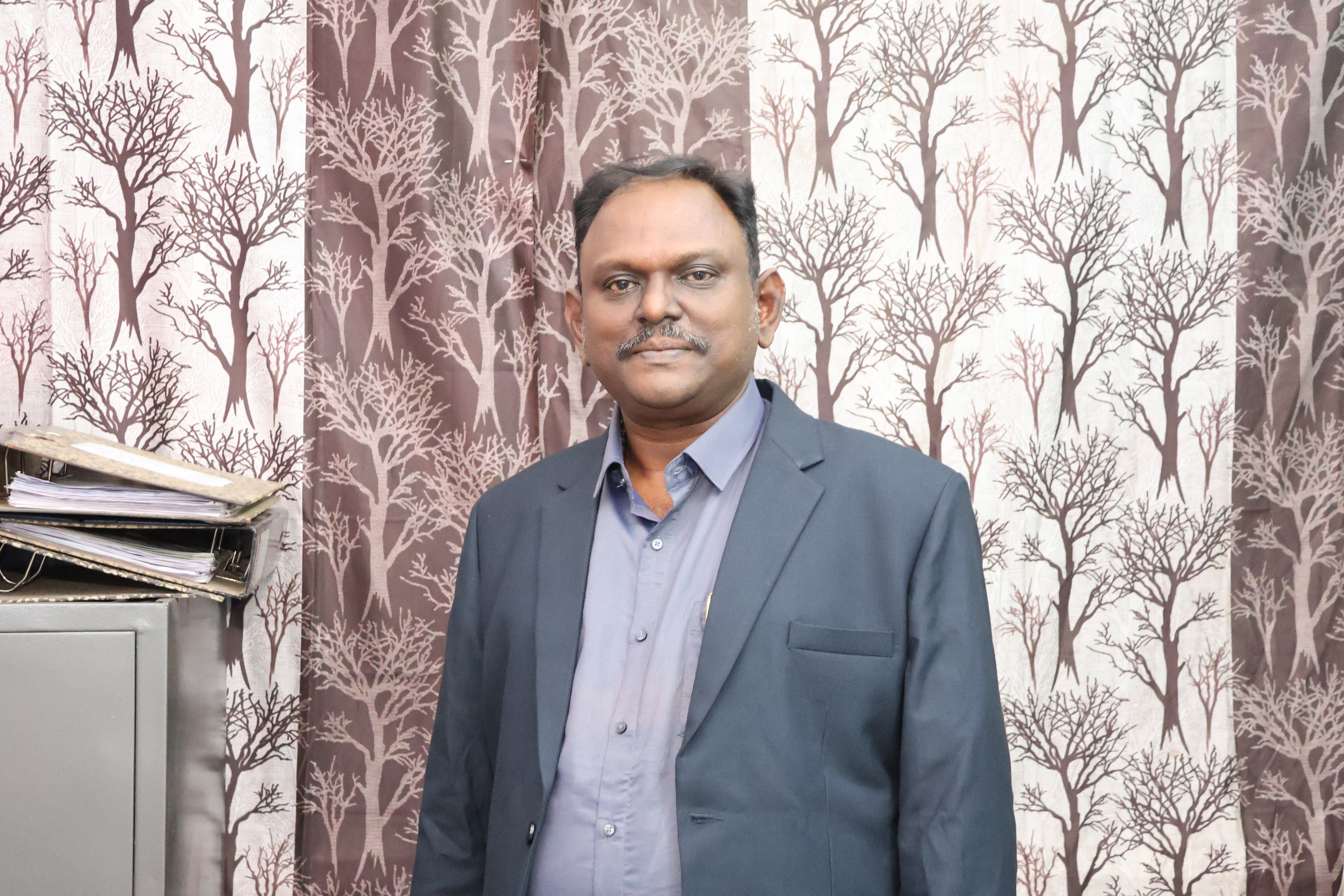 DR. ARUNSANKAR G